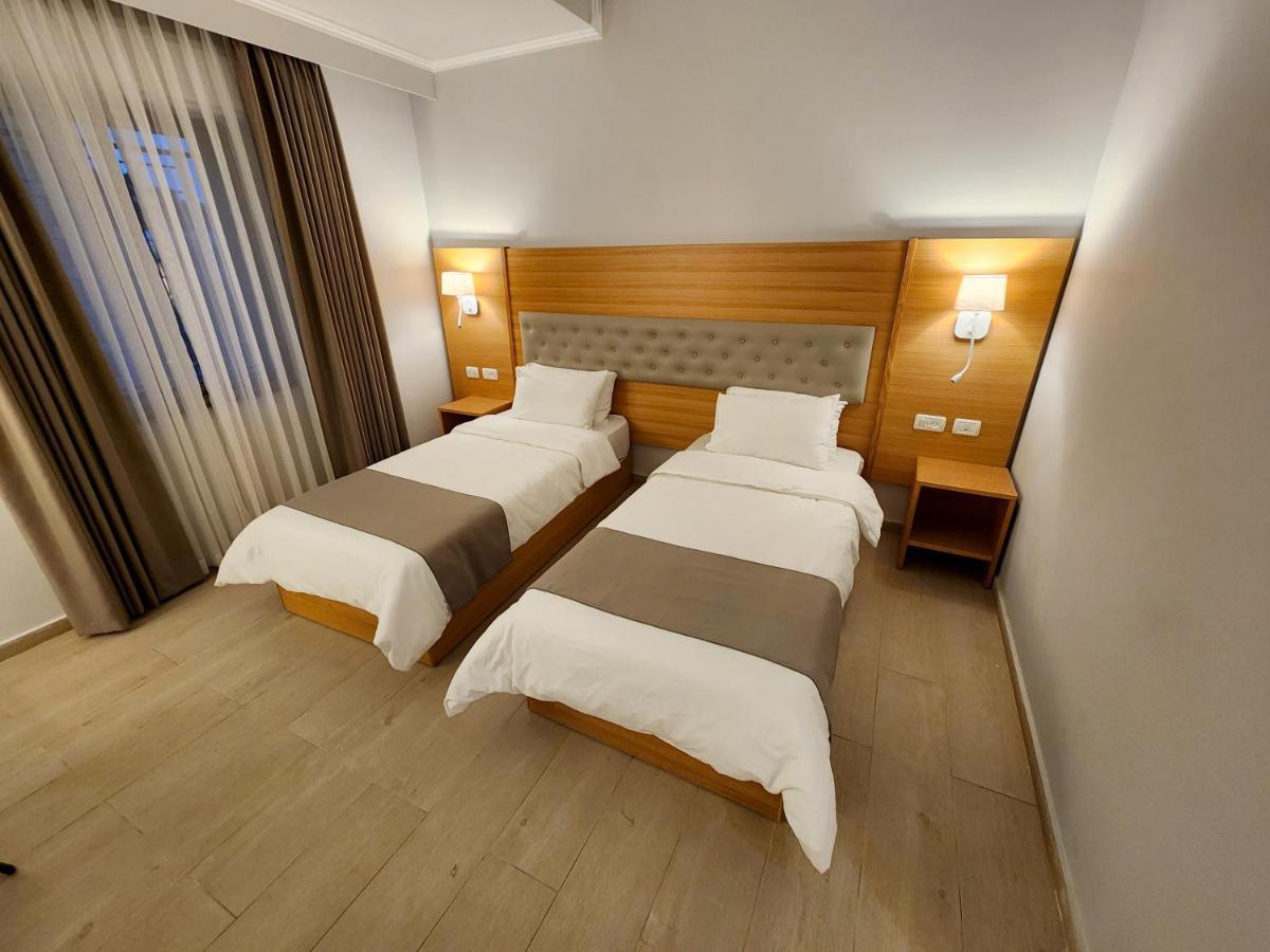 St Andrew'S Guesthouse - Ramallah Buitenkant foto