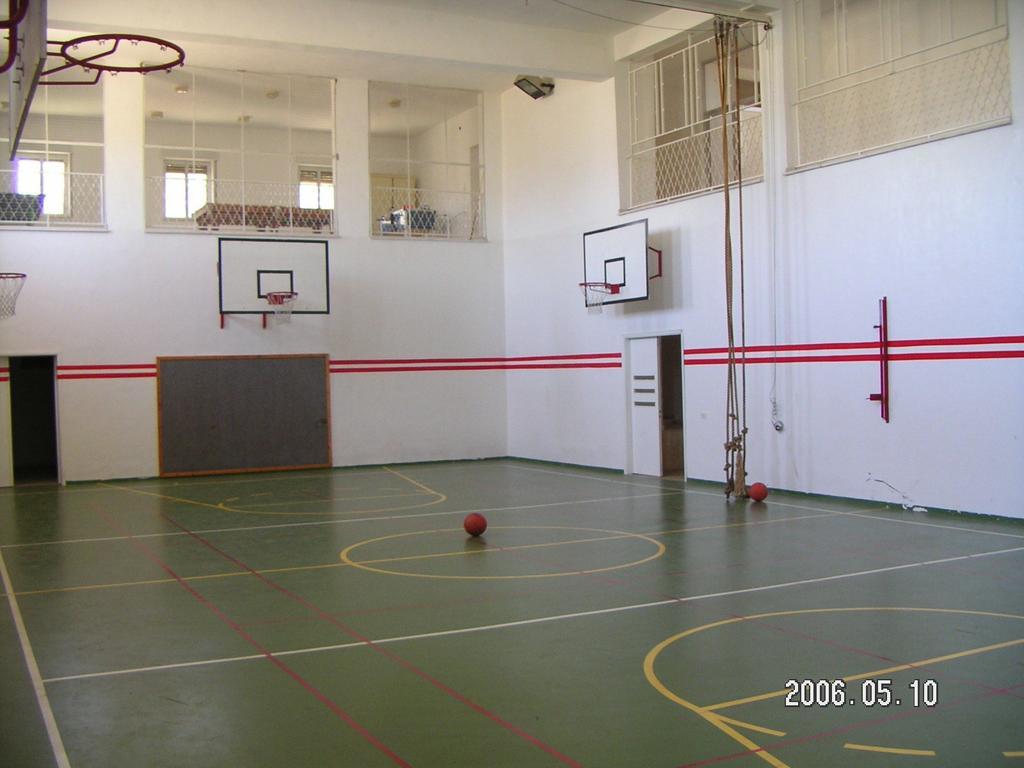 St Andrew'S Guesthouse - Ramallah Buitenkant foto